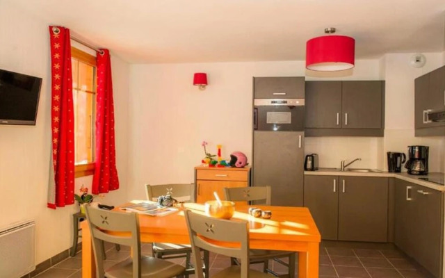 Apartment in Savoie With Heated Pool