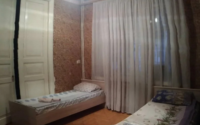 Na Efremova Apartments