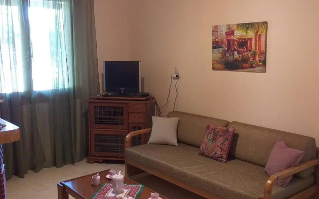 Cozy house close to center