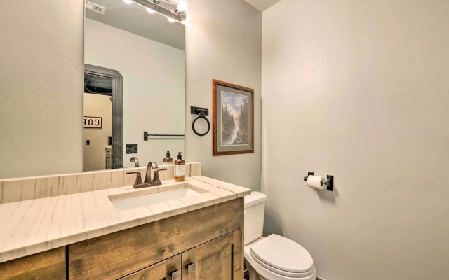 Spacious Tooele Unit w/ Sprawling Mtn Views!