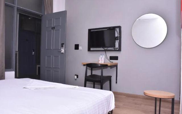 Chhavi Hotels