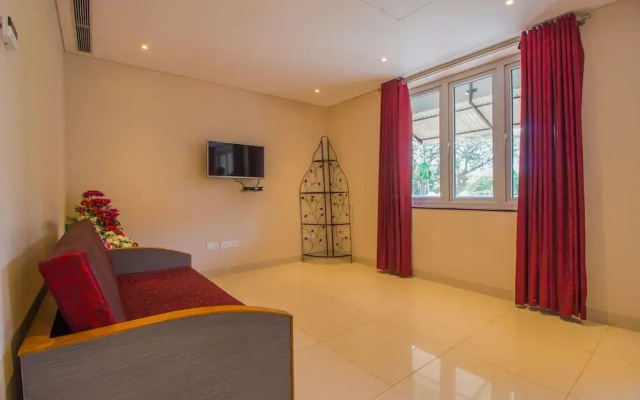 OYO Home 14986 Charming 1 BHK