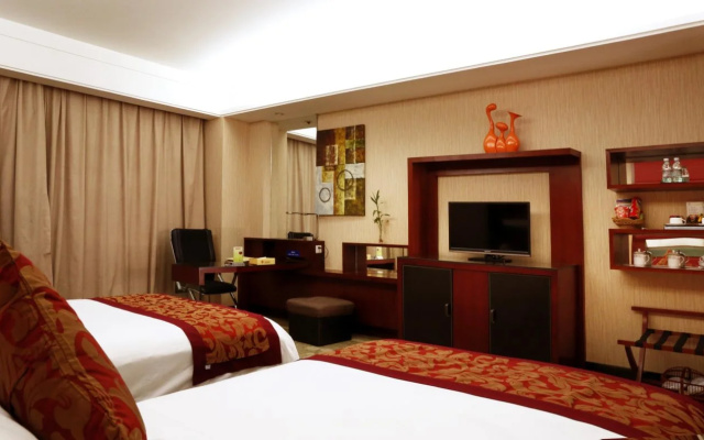 Berlin Holiday Hotel