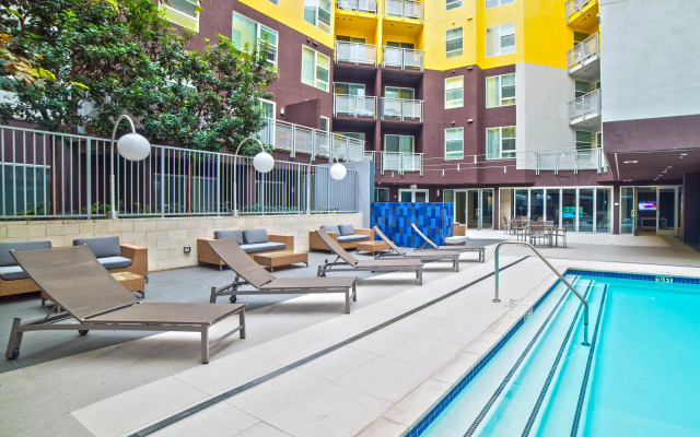 1111 Wilshire