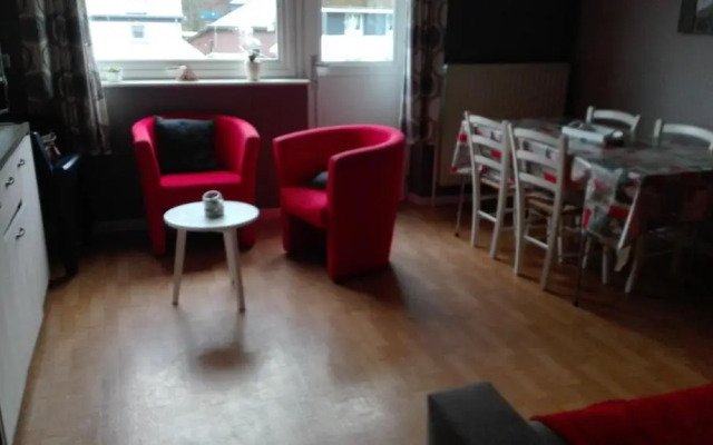 Chez Lola