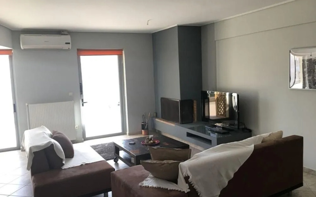 Cozy Flat With Acropolis View