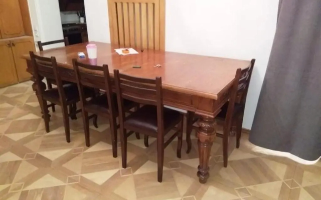 Huge Newly Renovated 3Br In Heart Of Tbilisi