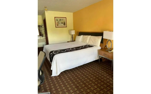 Budget Inn By Belvilla St George I-95
