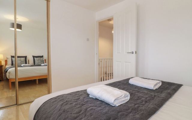 12 Gorse Lane