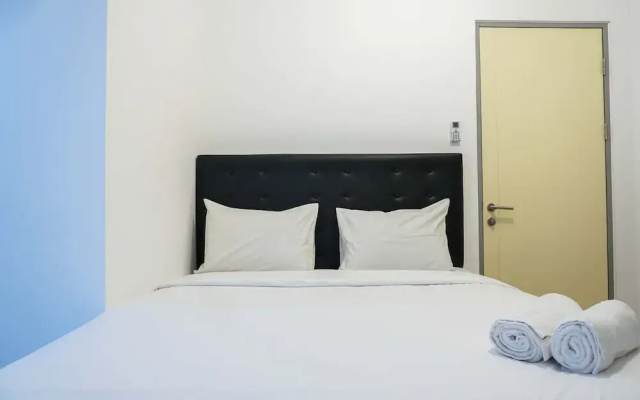 Minimalist and Warm 2BR M-Town Apartment