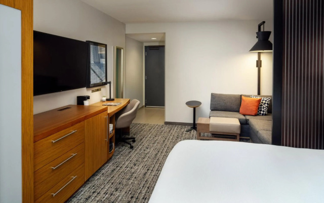 Hyatt Place Nashville Downtown