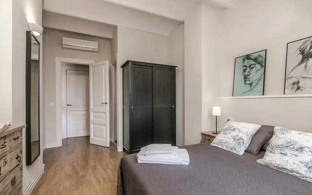 BCN Pau Claris Rocamora Apartments