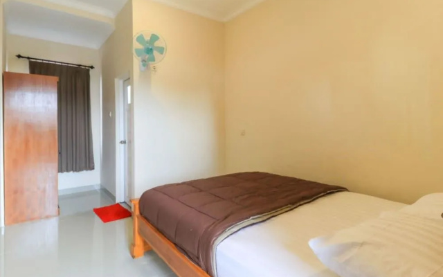 Dira Guest House