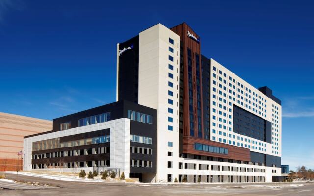Отель Radisson Blu Mall of America США, Блумингтон - отзывы, цены и фото номеров - забронировать отель Radisson Blu Mall of America онлайн вид на фасад