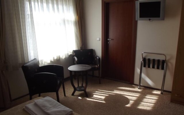 Gaye City Hotel Турция, Болу - отзывы, цены и фото номеров - забронировать отель Gaye City Hotel онлайн комната для гостей