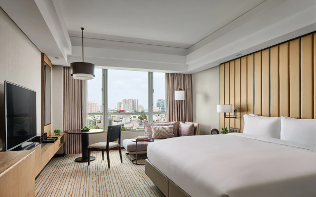 New World Saigon Hotel