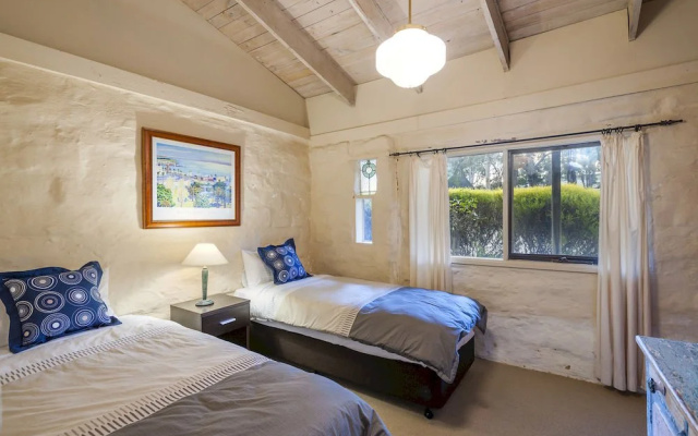 Tarascon Ridge Estate