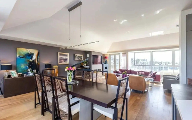 Beautiful Penthouse with terrace