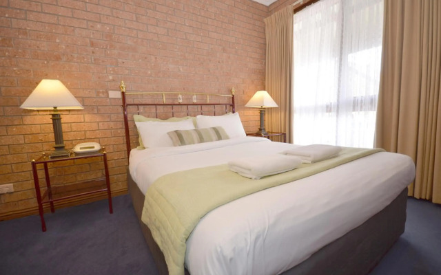 Central Springs Inn