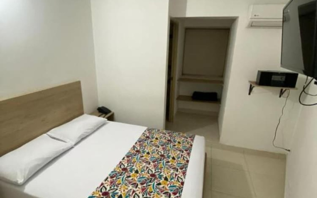 Hotel Suites 44 Laureles