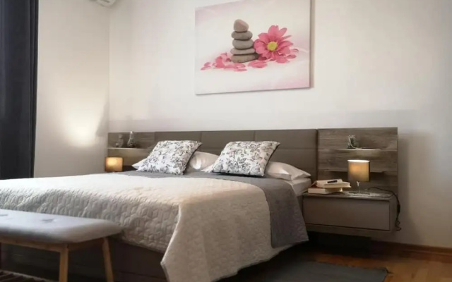Apartment & Rooms Graciela