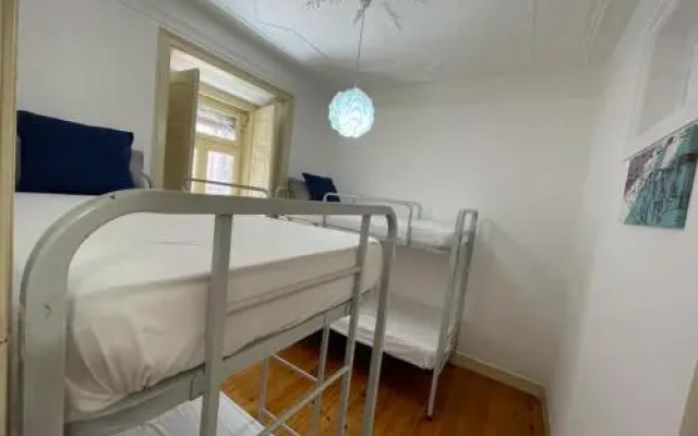 7 Seas 3 Hostel