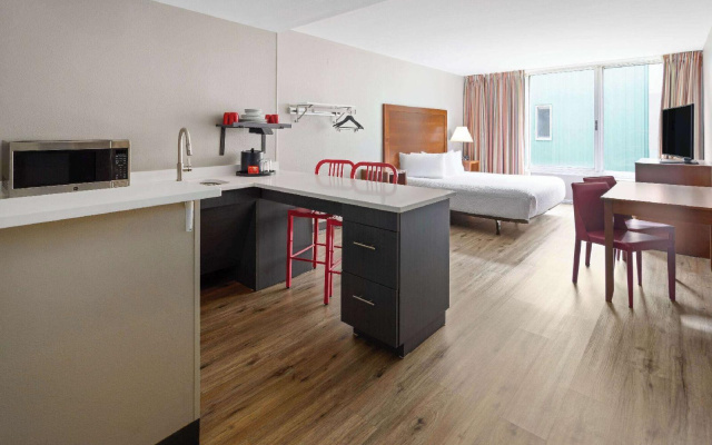 Holiday Inn Ellsworth