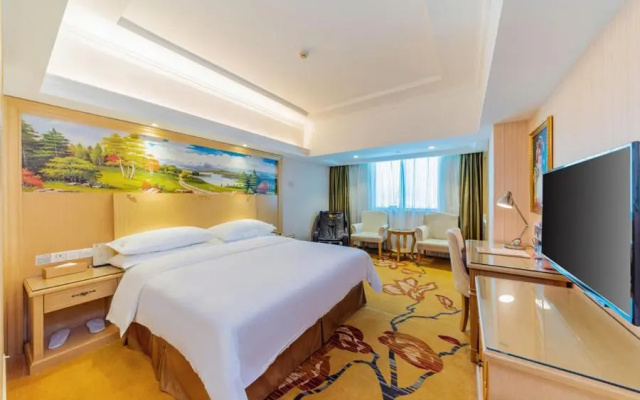 Vienna Hotel Huizhou Dahuxi