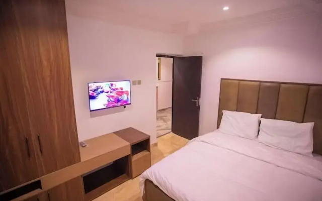 Tyga Valley Apartment