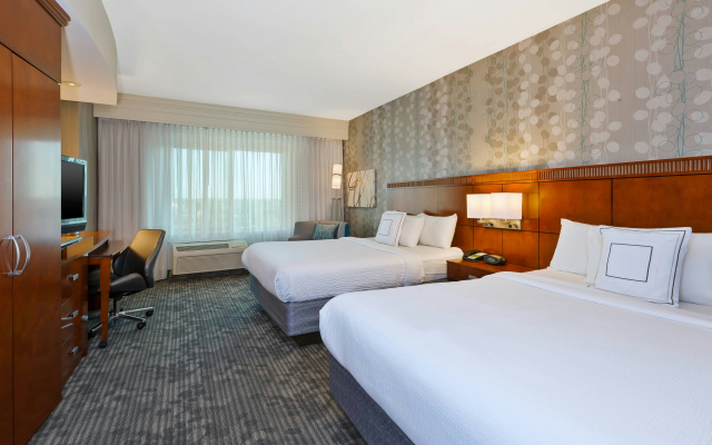 Courtyard by Marriott Omaha La Vista