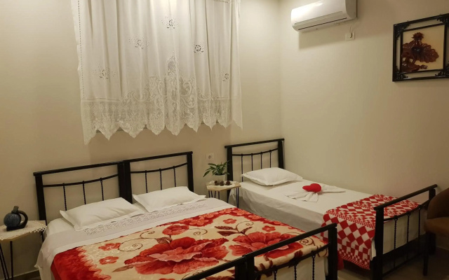 Dimitri Guest House