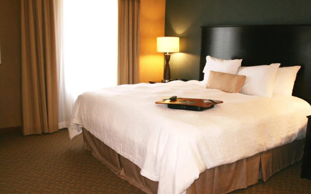 Hampton Inn & Suites Barstow
