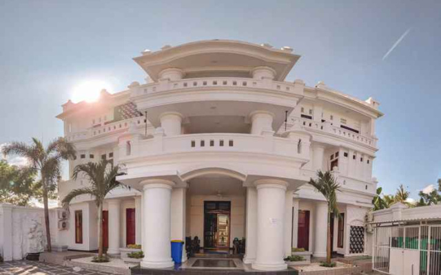 Tema Hotel