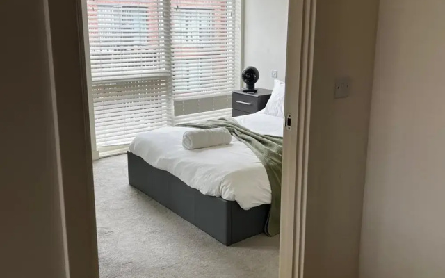 Luxury 2 Bed In Royal Arsenal, Family Ok, Balcony