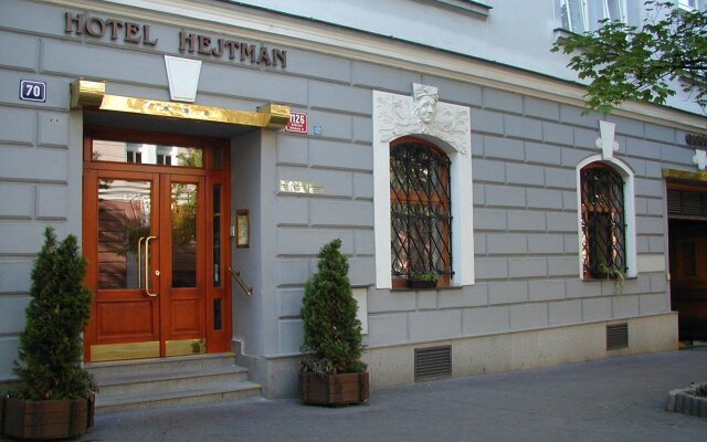 Hotel Hejtman вид на фасад