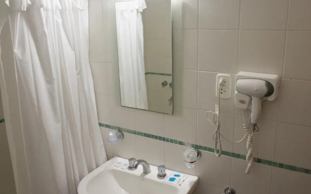 Hotel Milton