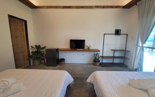 Ikani Surf Resort