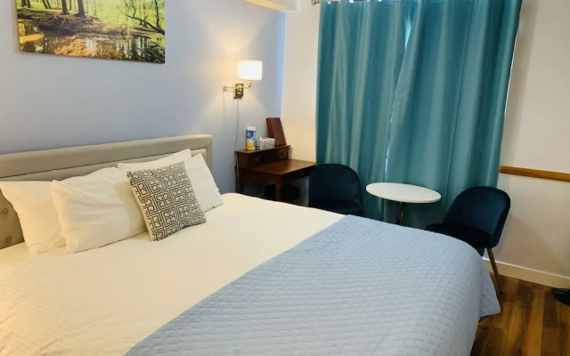 A Small Hotel Room for Mountain Lovers