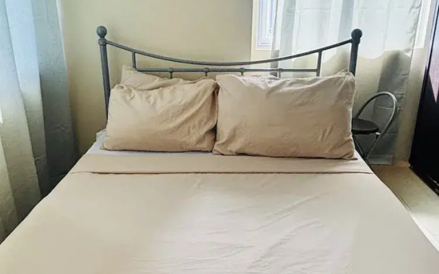 Charming Iloilo City Condo for Rent - Entire House