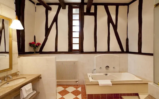 Chateau de Marcay