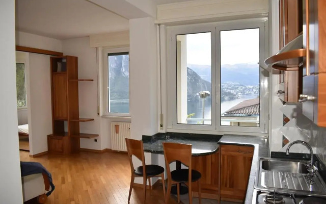 Bright Apartment