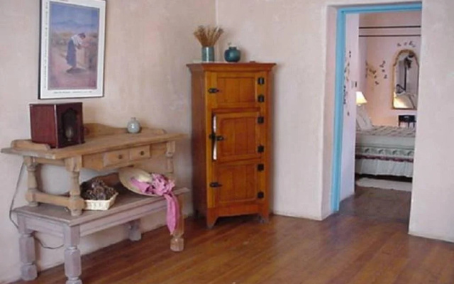 Hacienda Vargas Bed and Breakfast