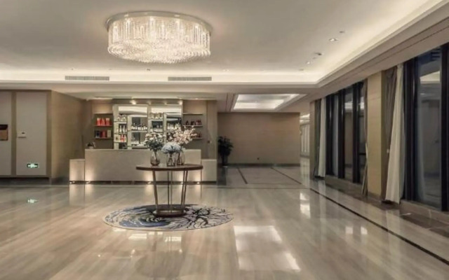 Caoejiang Yacht Resort Hotel