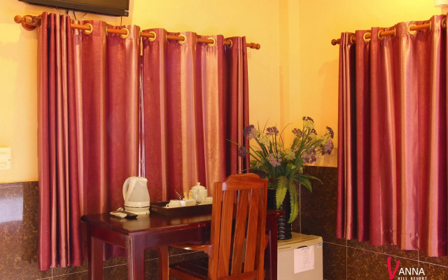 VANNA Hill Resort