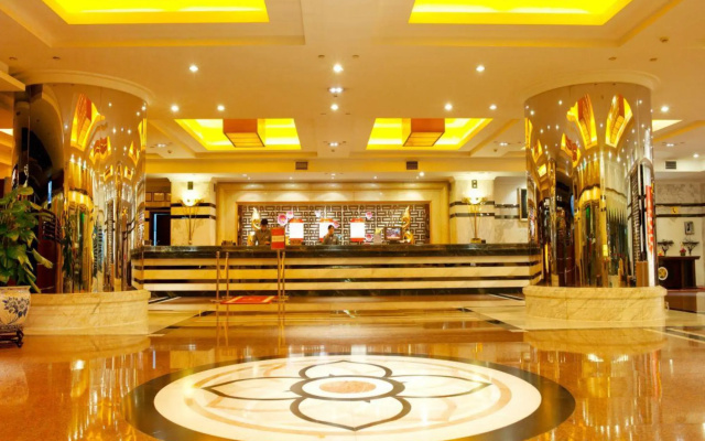 Liuzhou Grand Hotel
