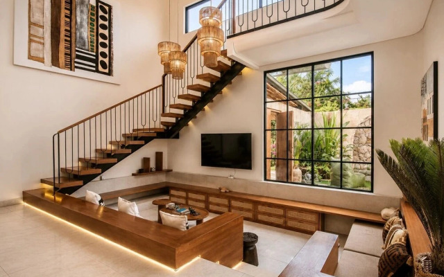 Elegant 4BR Seminyak Villa, Enclosed Living,