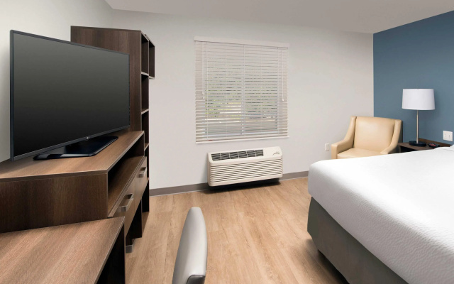 WoodSpring Suites Woodbridge Menlo Park Area
