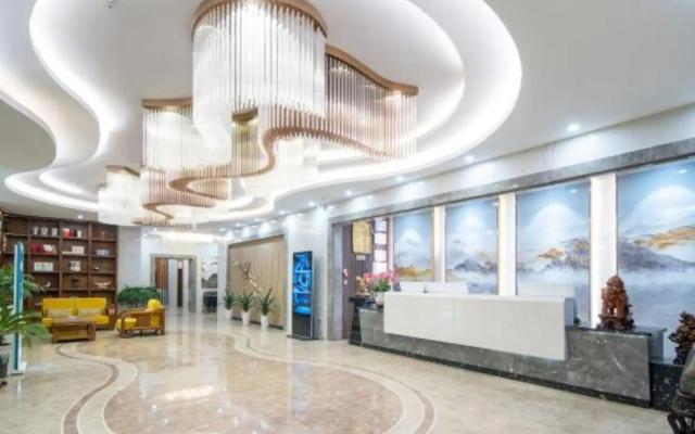 Landu Hotel