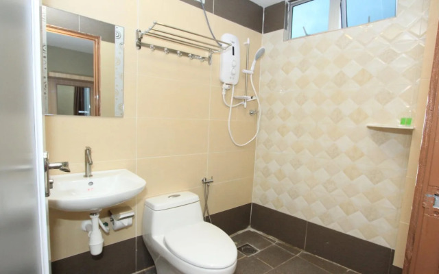 Veer Hotel