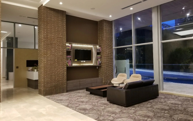 Estelar La Torre Suites